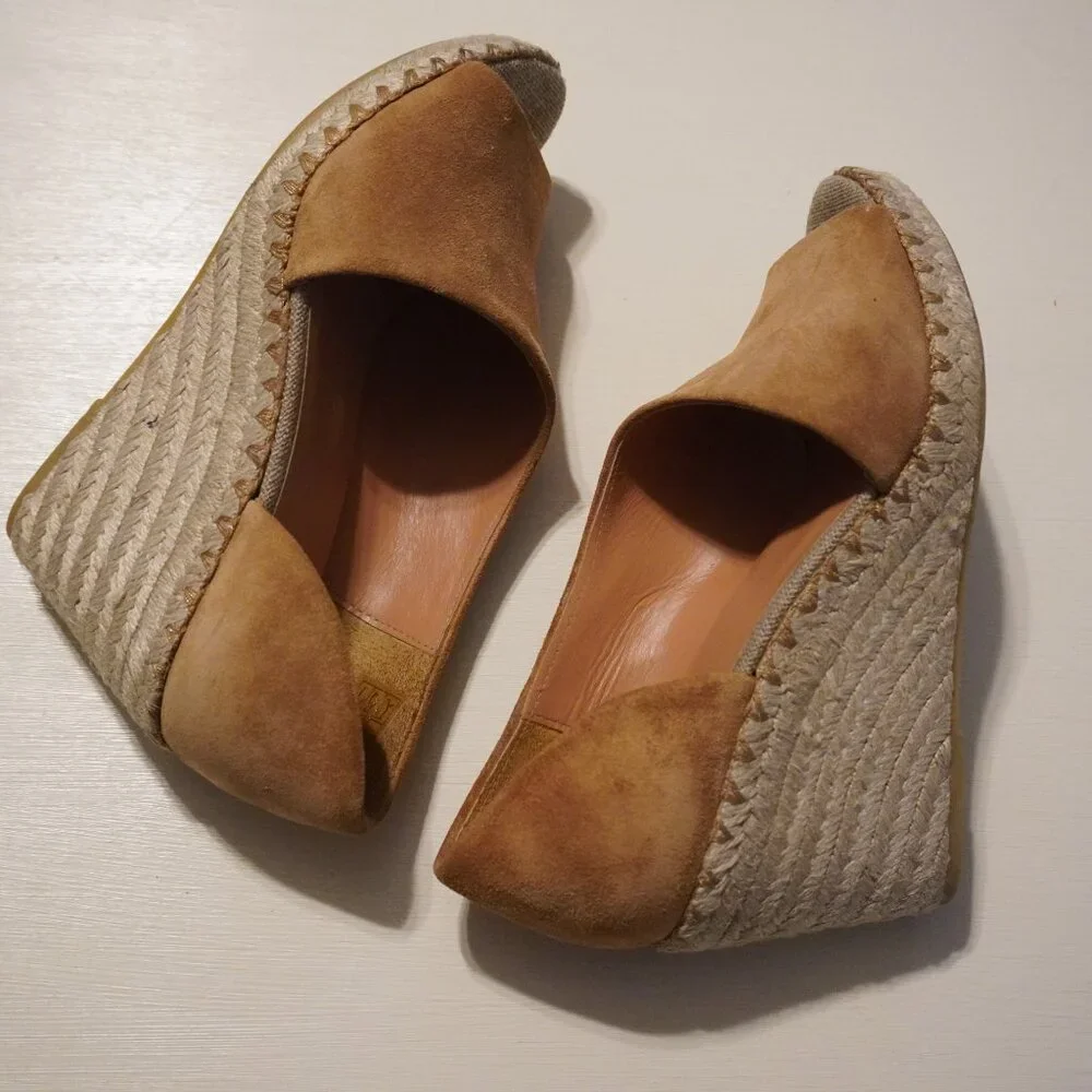 Vince Sonora‎ Tan Suede Esparille Slip on Wedge